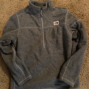 LIKE NEW THE NORTH FACE PULLOVER